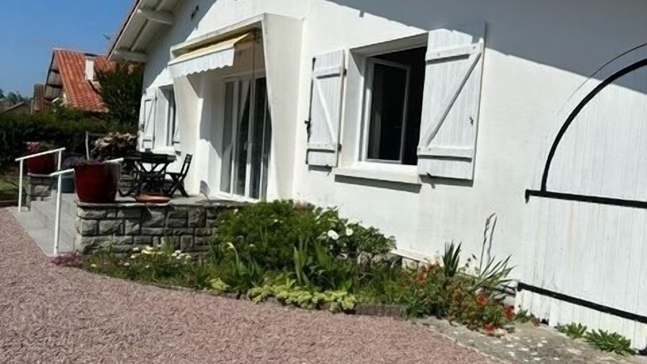Photo of Outdoor in Messanges