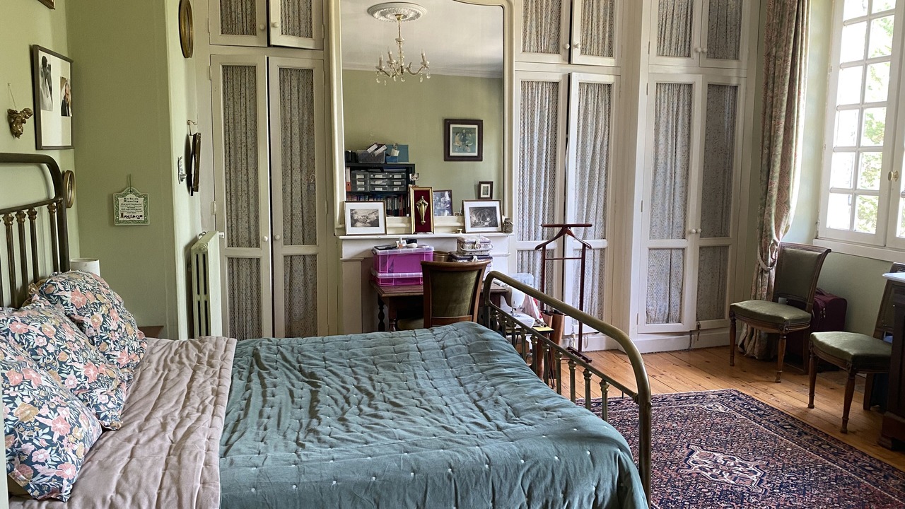 Photo of Bedroom in Portets