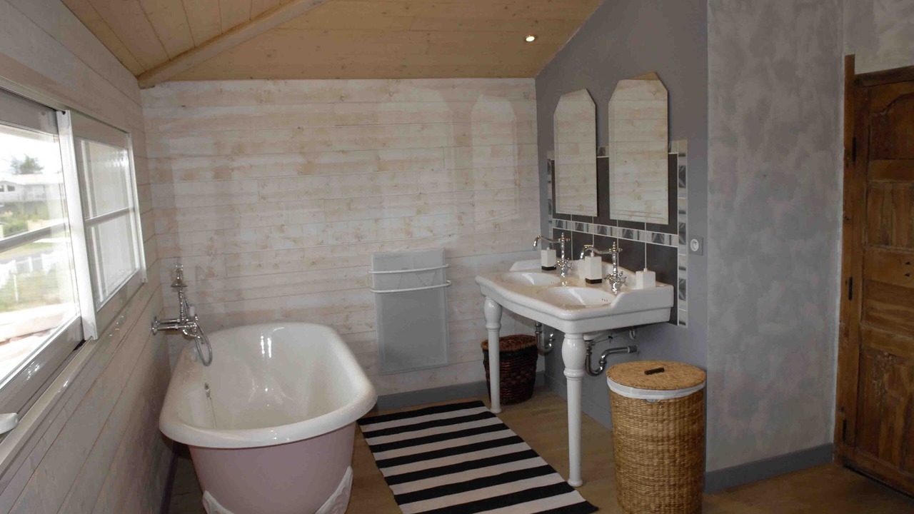 Photo of Bathroom in Gujan-Mestras