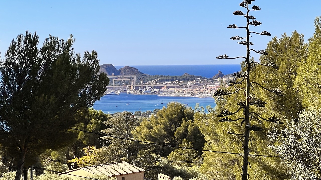 Photo of Bedroom in La Ciotat