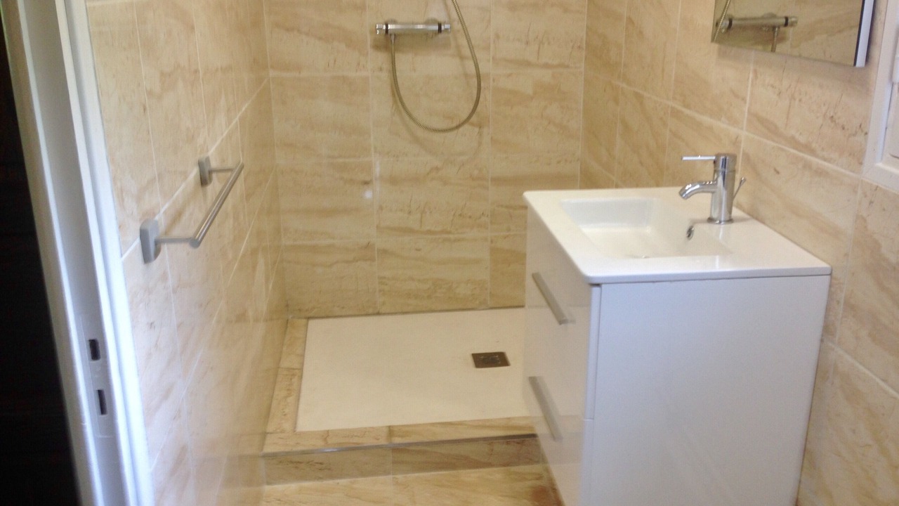 Photo of Bathroom in Saint-Hilaire-de-Lusignan