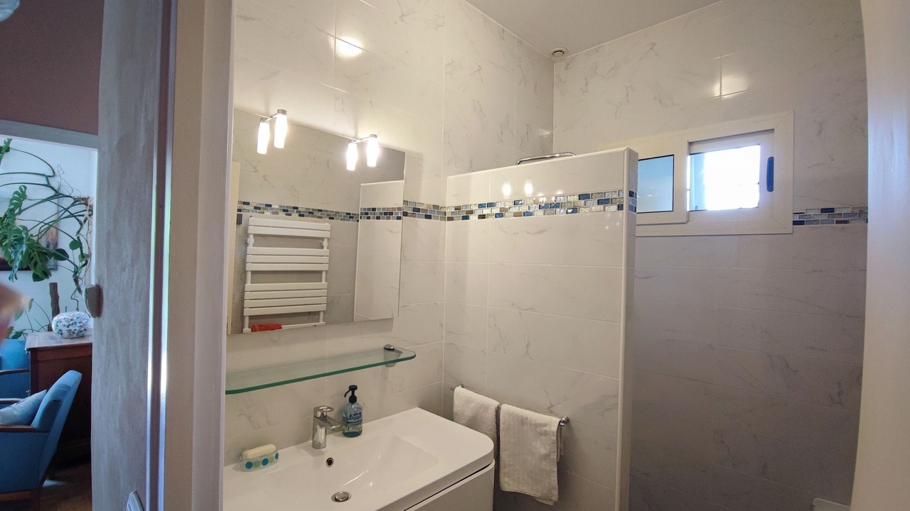 Photo of Bathroom in Gradignan