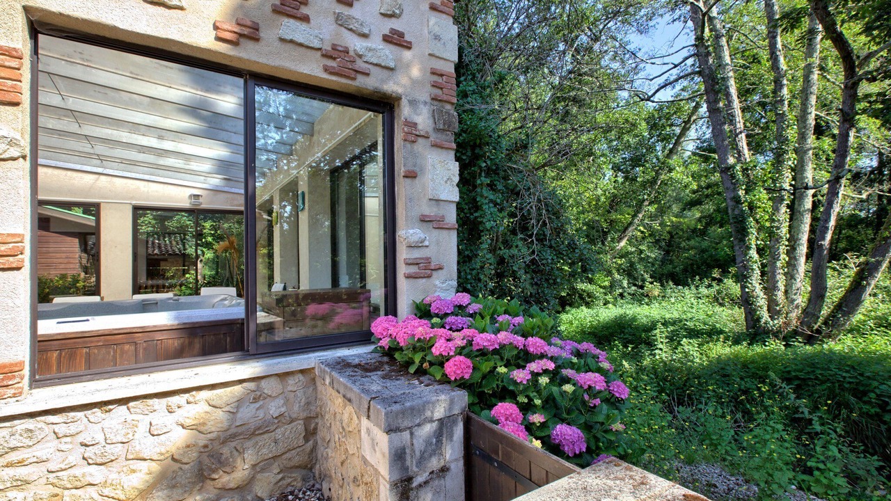 Photo of Outdoor in Carignan-de-Bordeaux