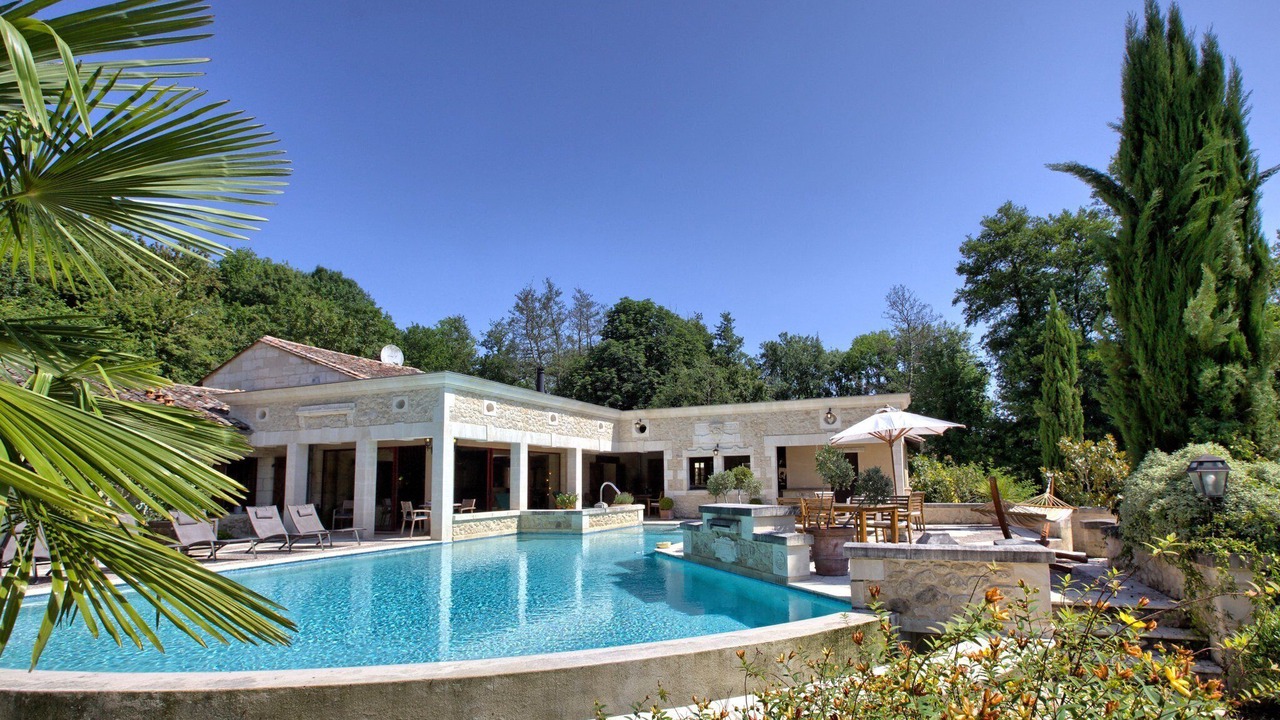 Photo of Outdoor in Carignan-de-Bordeaux