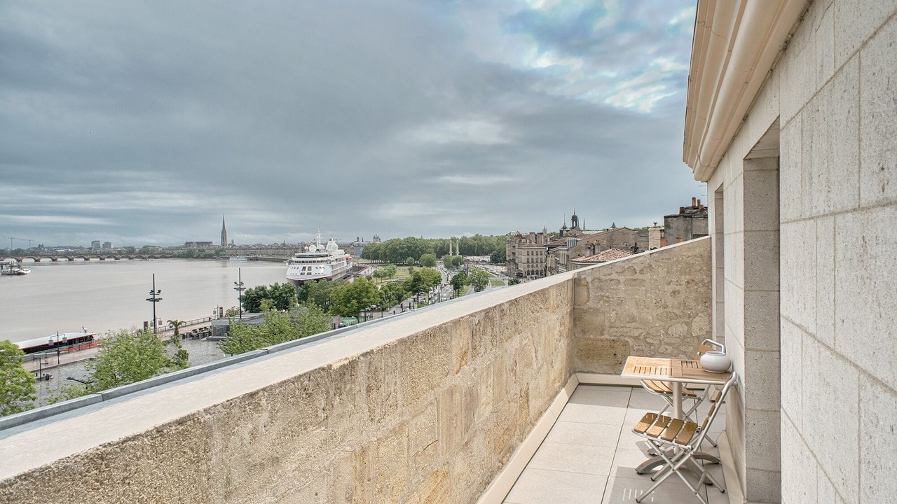 Photo of Others in Bordeaux