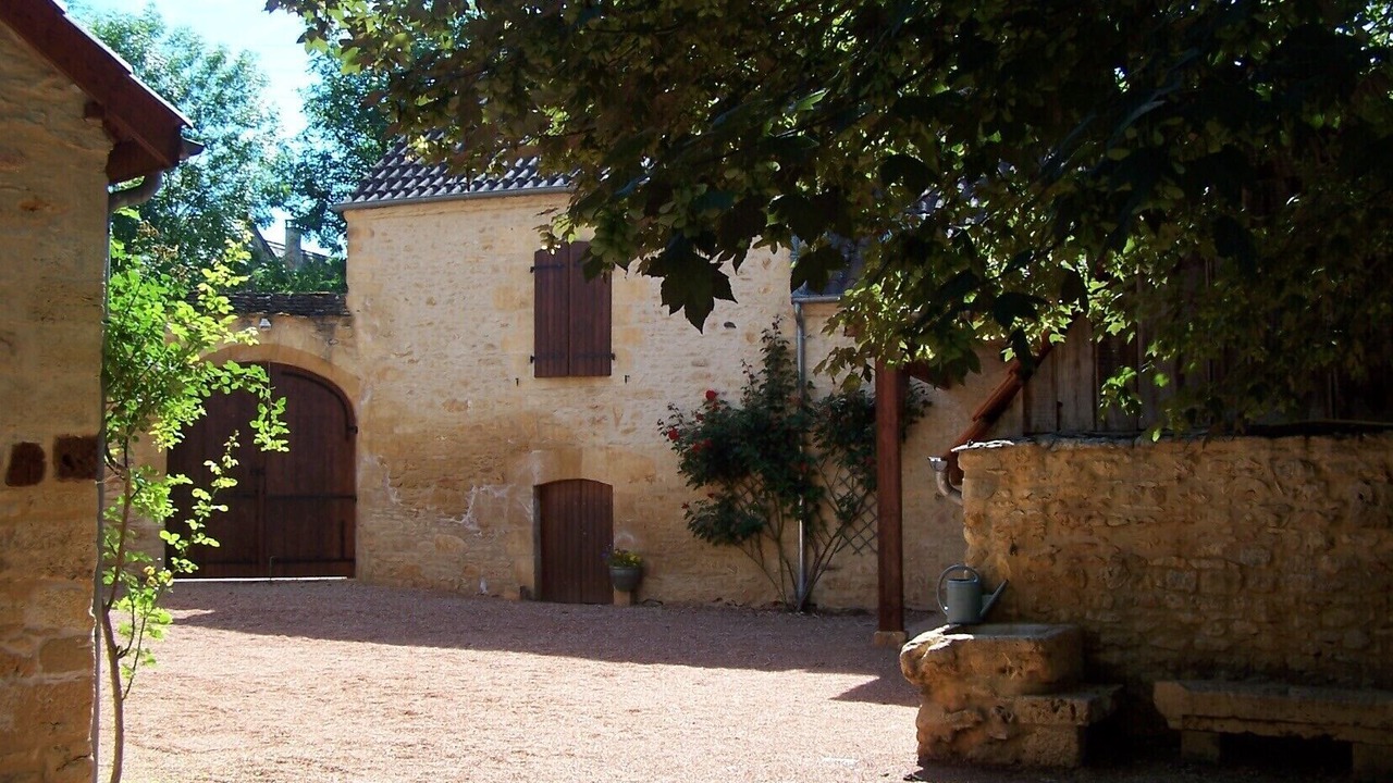 Photo of Outdoor in Saint-Amand-de-Coly