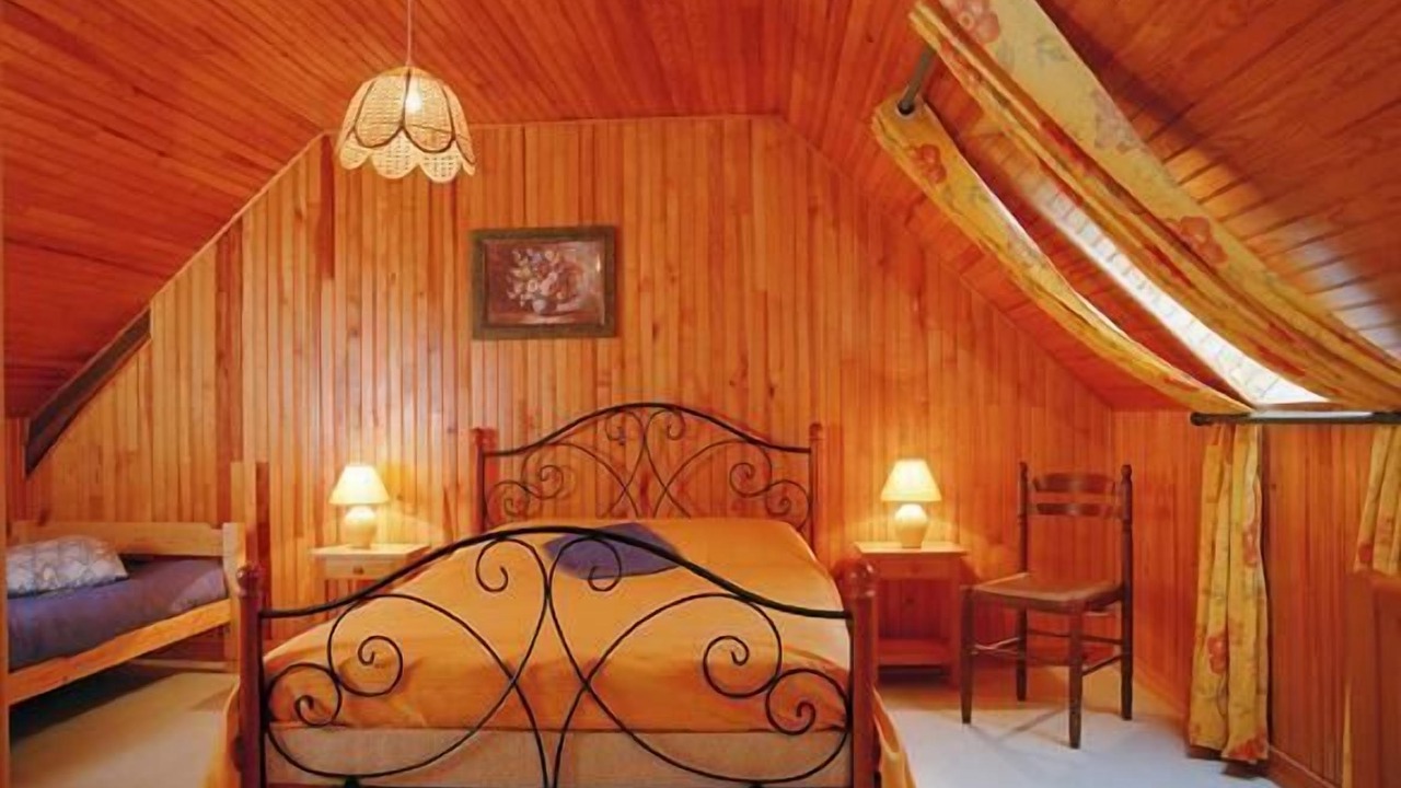 Photo of Bedroom in Saint-Amand-de-Coly
