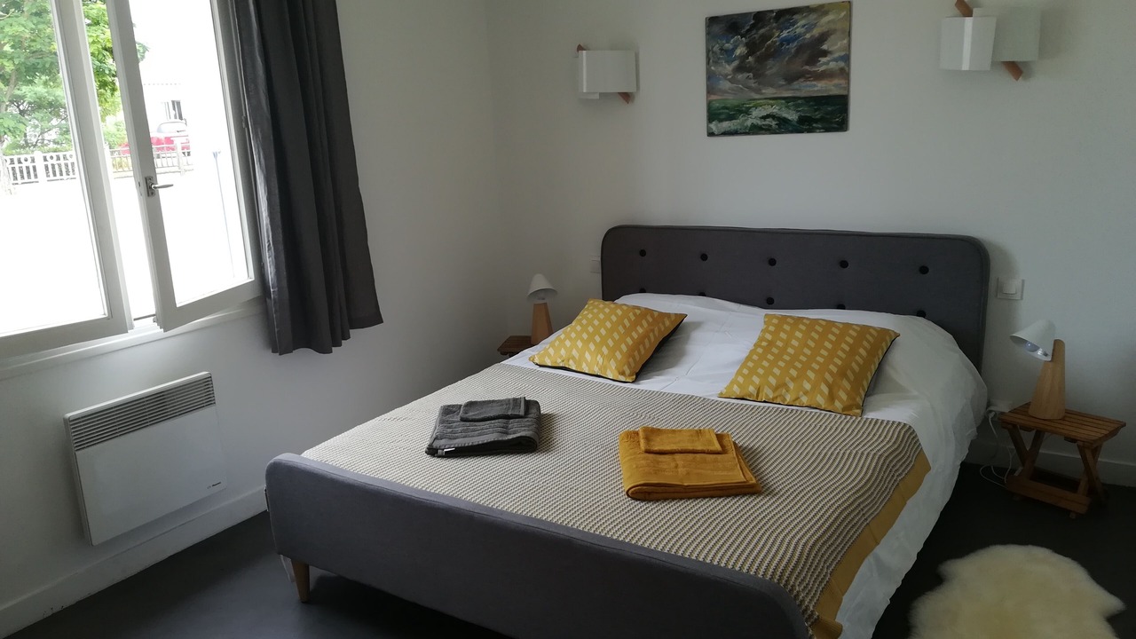 Photo of Bedroom in Boyardville