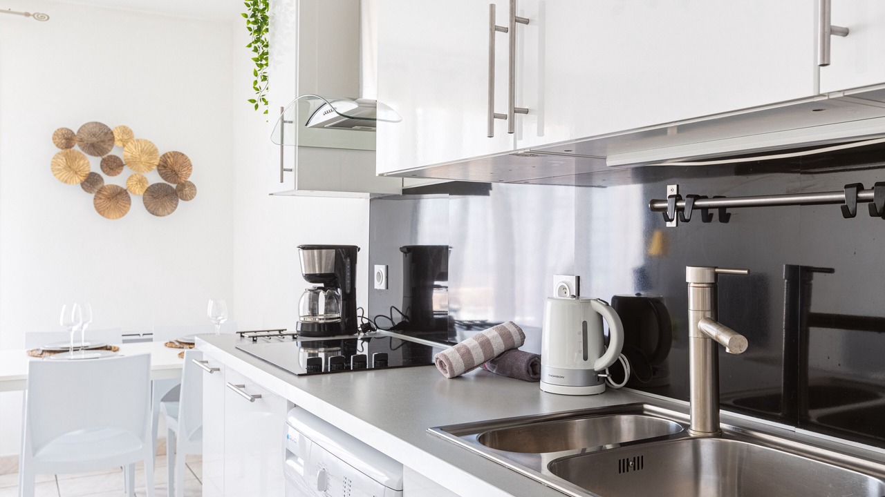 Photo of Kitchen in Saint-Medard-en-Jalles