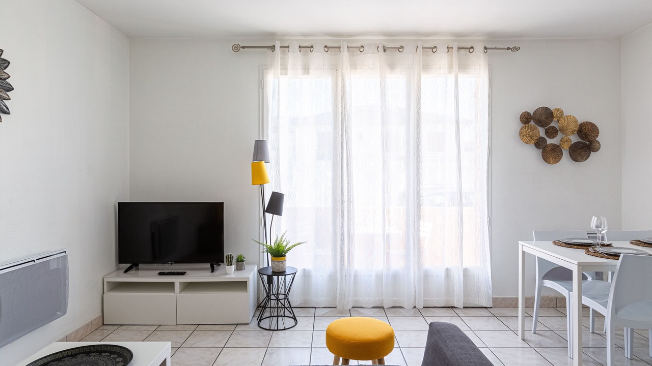 Photo of Livingroom in Saint-Medard-en-Jalles