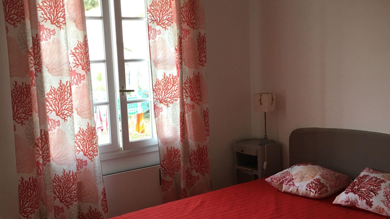 Photo of Bedroom in Saint-Georges-d'Oleron