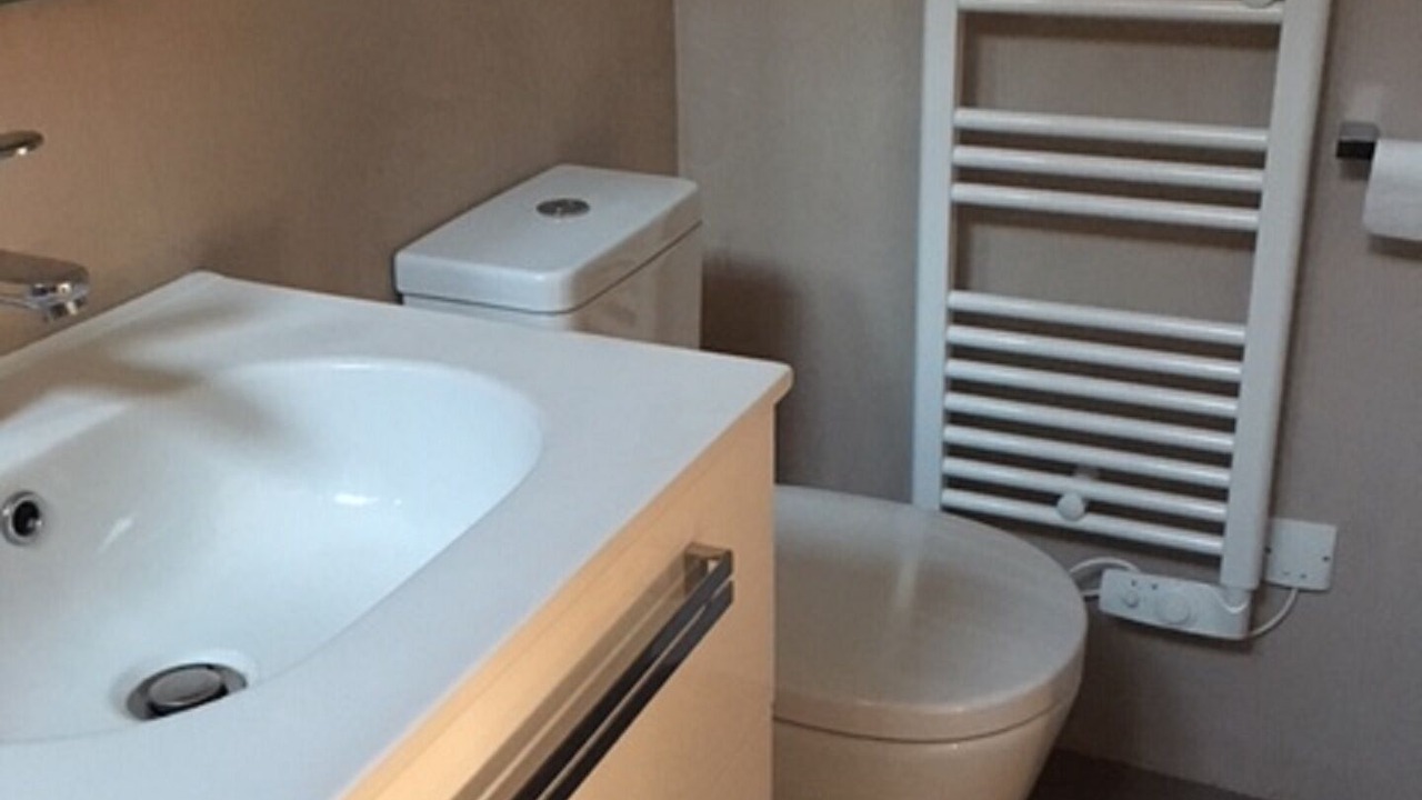 Photo of Bathroom in Saint-Martin-de-Fressengeas