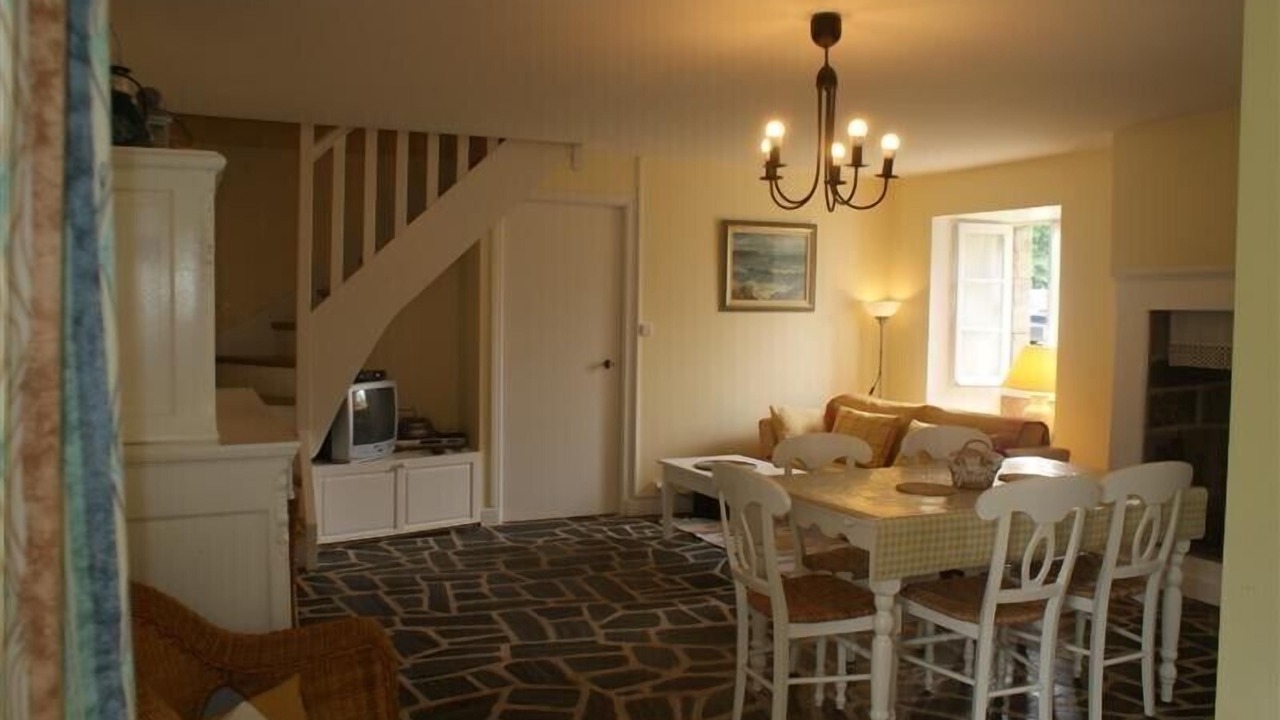 Photo of Livingroom in Dampniat