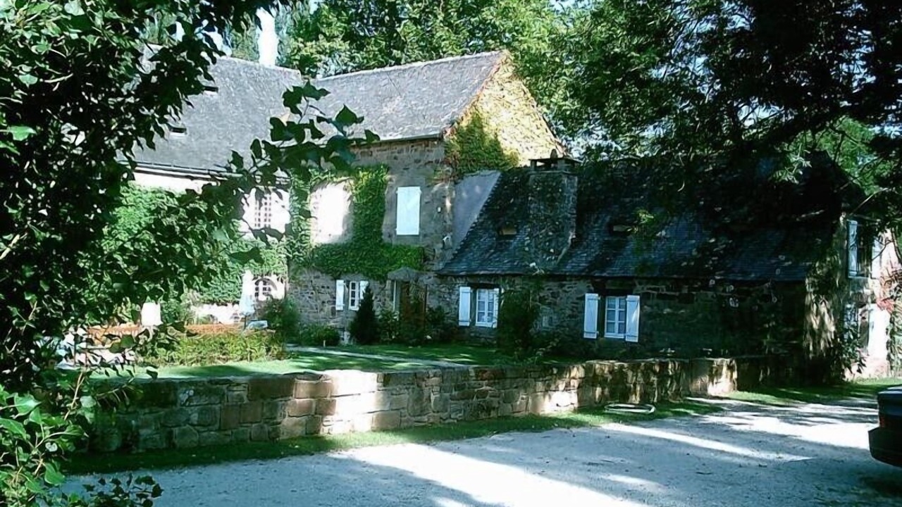 Photo of Outdoor in Dampniat
