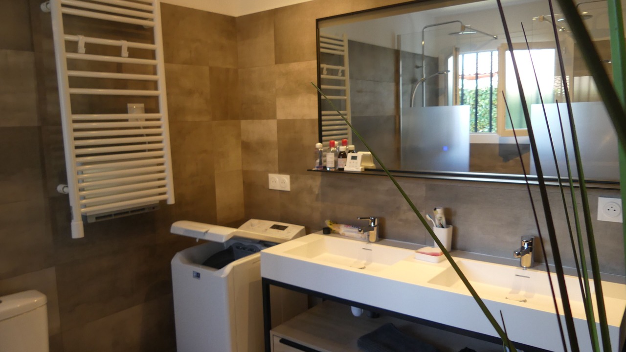 Photo of Bathroom in Ascain