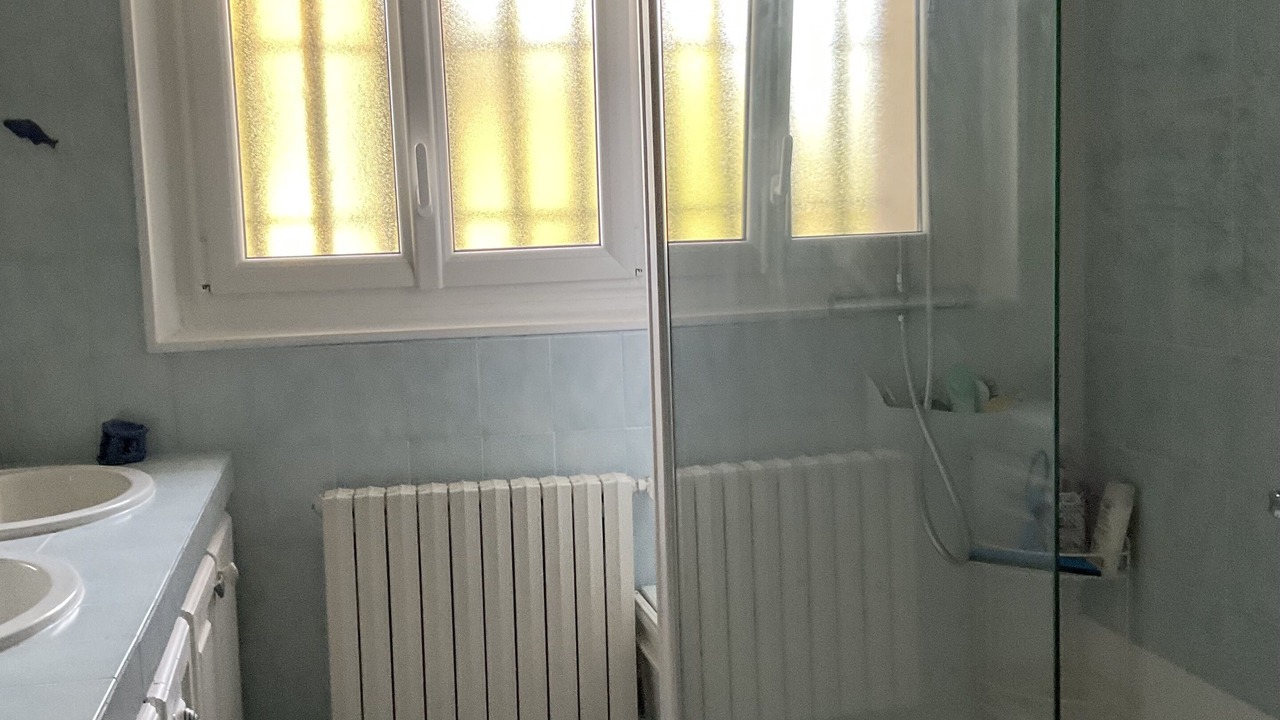 Photo of Bathroom in Plaisance