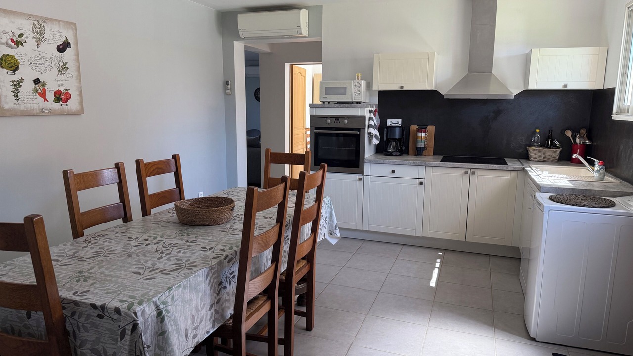 Photo of Kitchen in Salin-de-Giraud