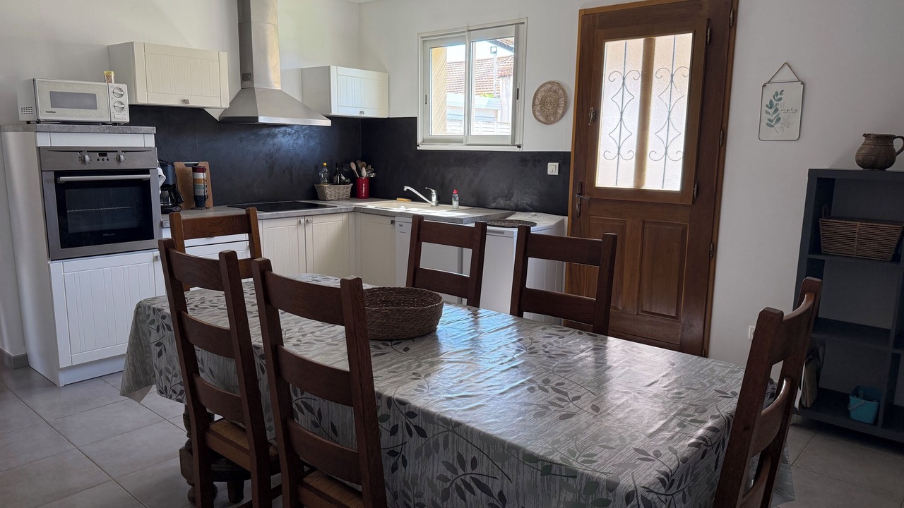 Photo of Kitchen in Salin-de-Giraud
