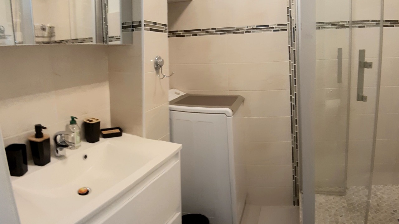 Photo of Bathroom in Arcachon