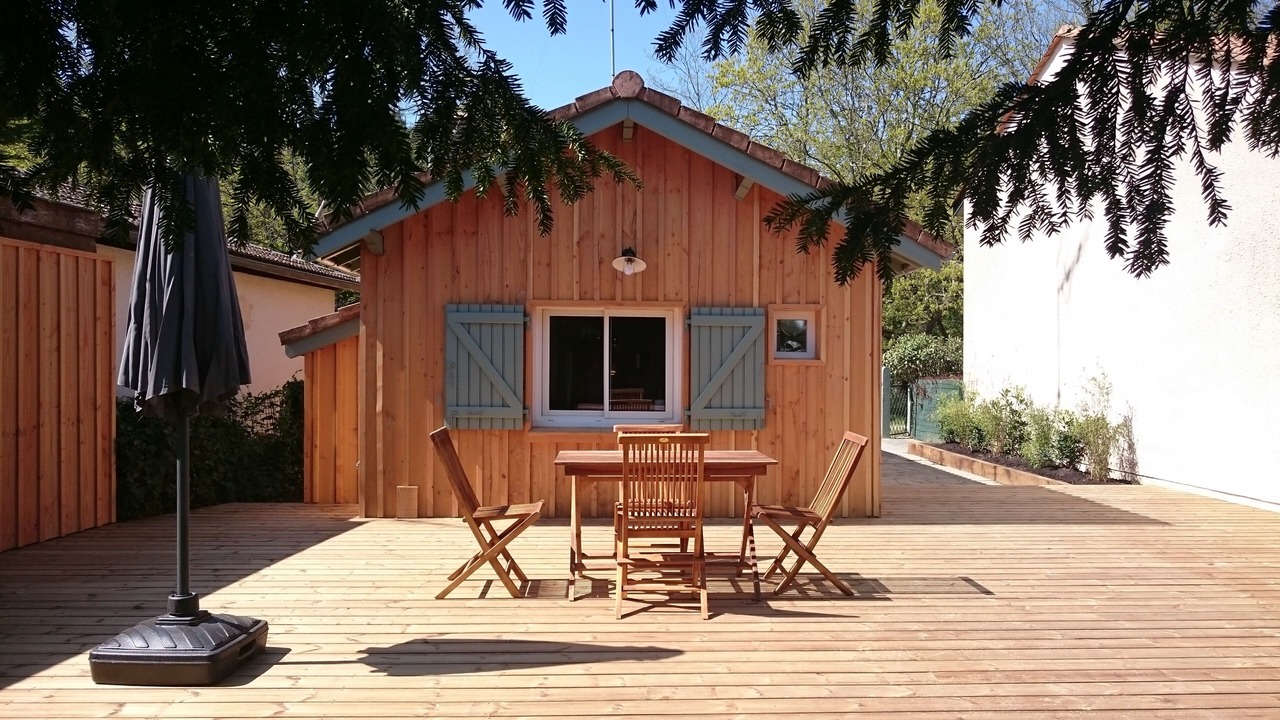 Photo of Outdoor in Lanton