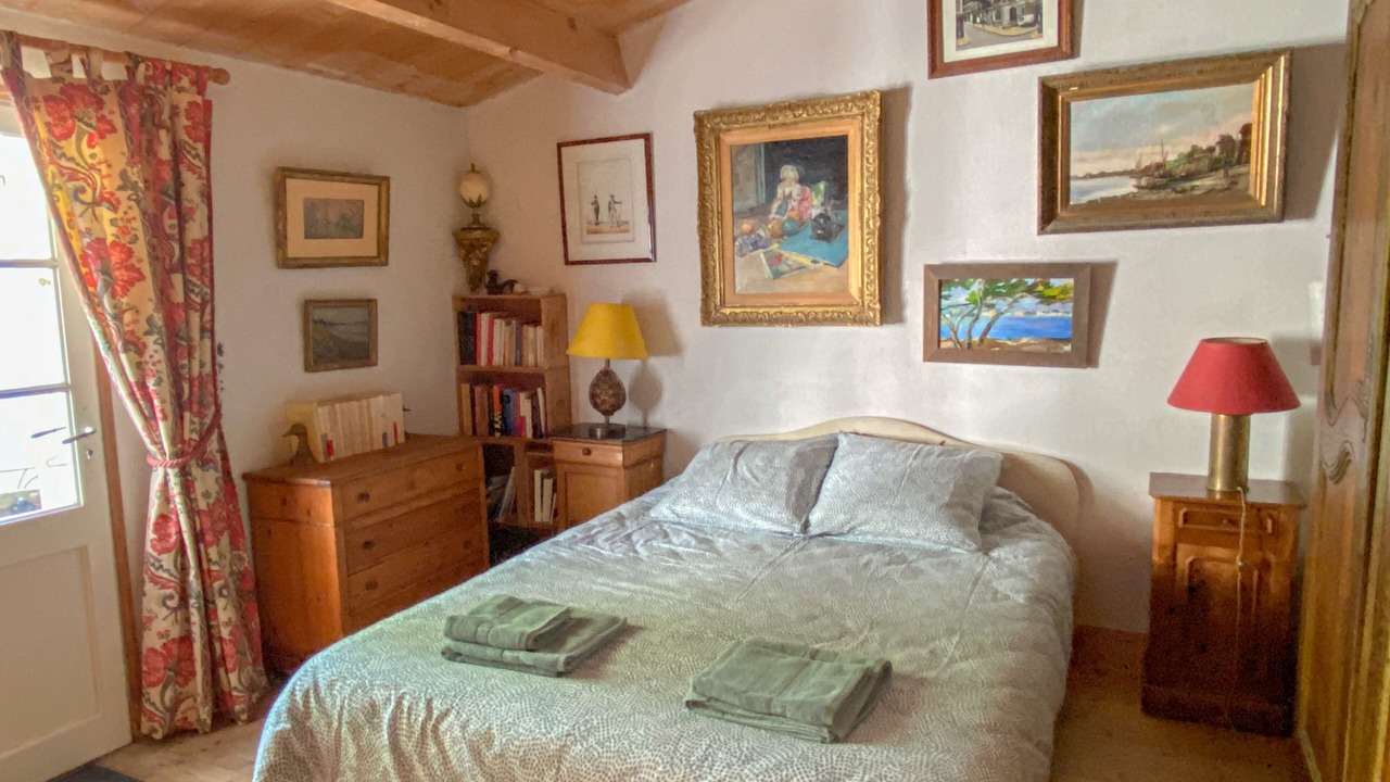 Photo of Bedroom in Saint-Clement-des-Baleines