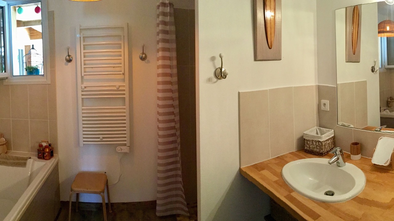 Photo of Bathroom in Leon