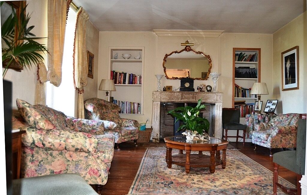 Photo of Bedroom in Montmoreau-Saint-Cybard