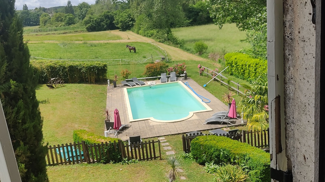 Photo of Outdoor in Montmoreau-Saint-Cybard