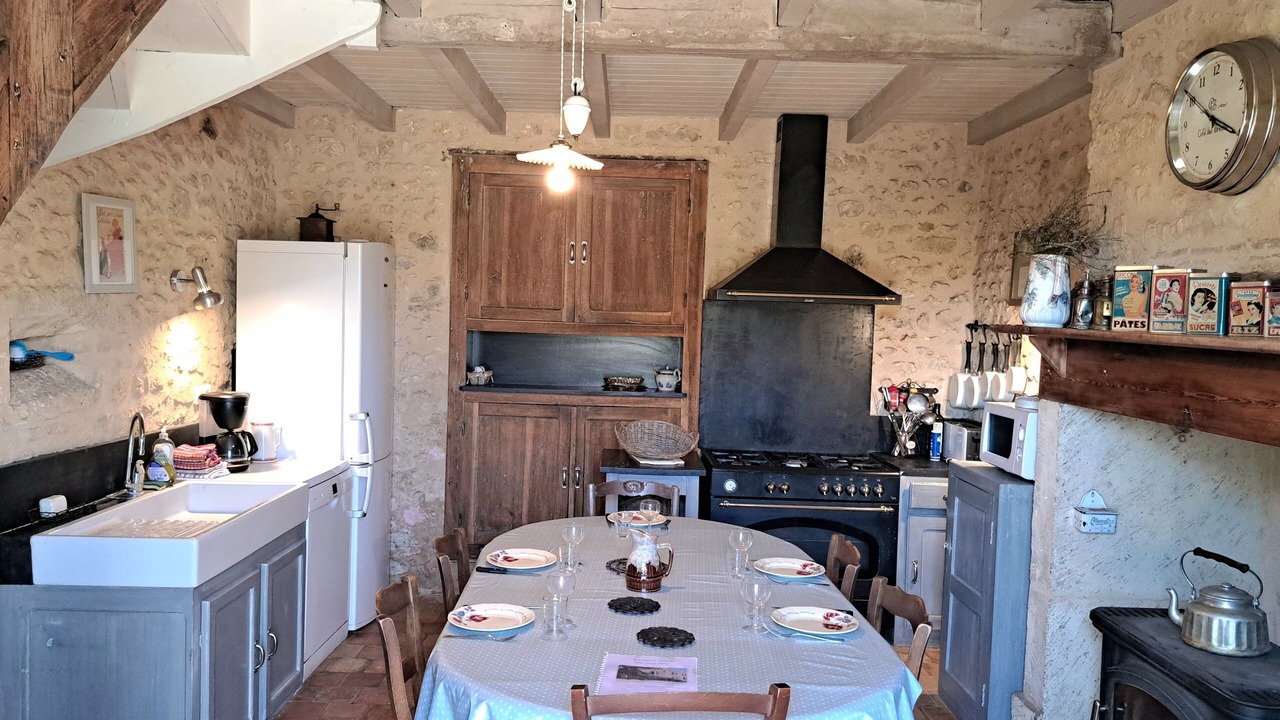 Photo of Kitchen in Saint-Avit-Senieur