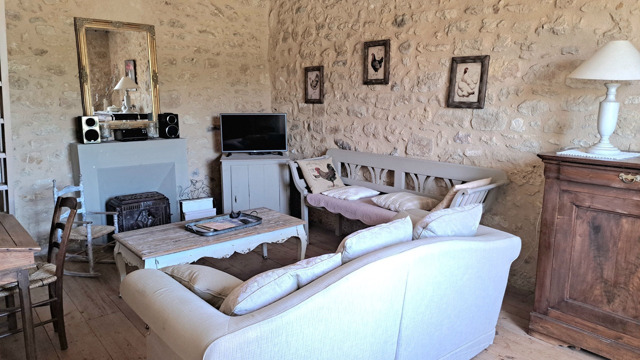 Photo of Livingroom in Saint-Avit-Senieur