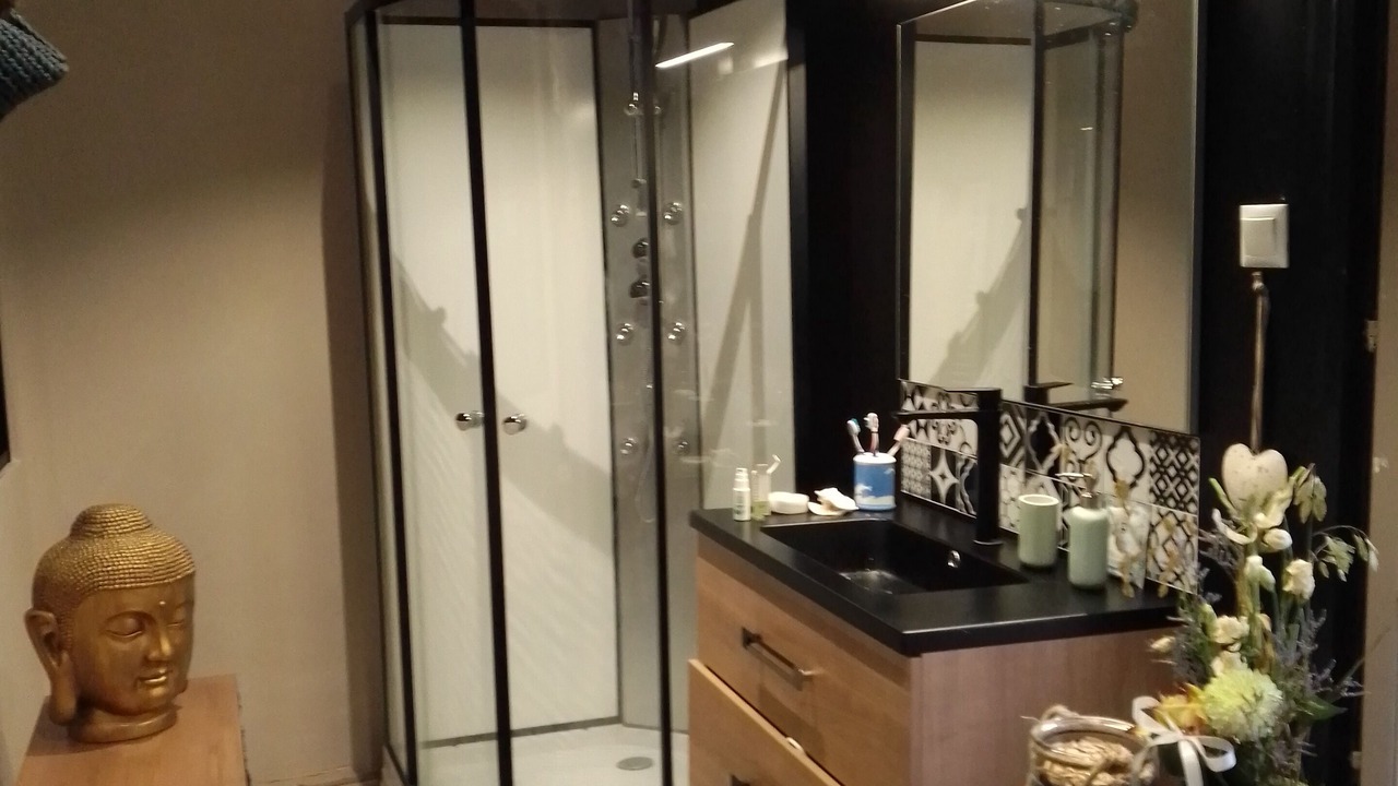 Photo of Bathroom in Jau-Dignac-et-Loirac