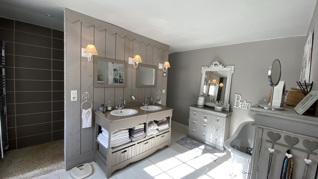 Photo of Bathroom in Moulis-en-Medoc