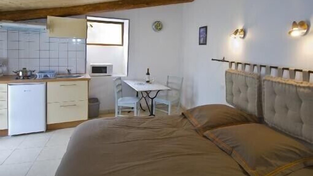 Photo of Bedroom in Echillais