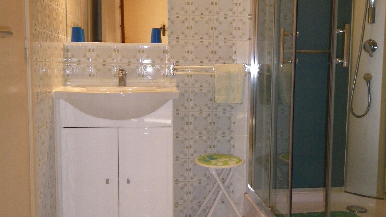 Photo of Bathroom in Le Lavandou
