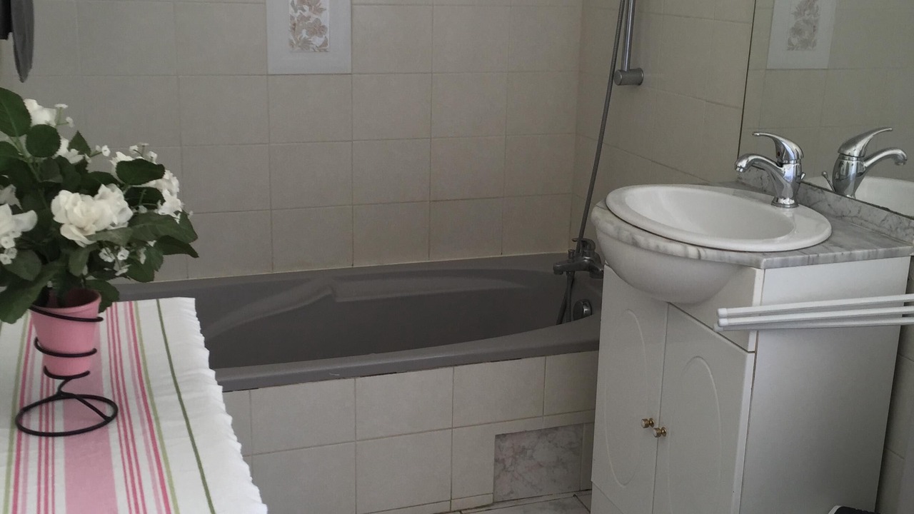 Photo of Bathroom in Saint-Genies