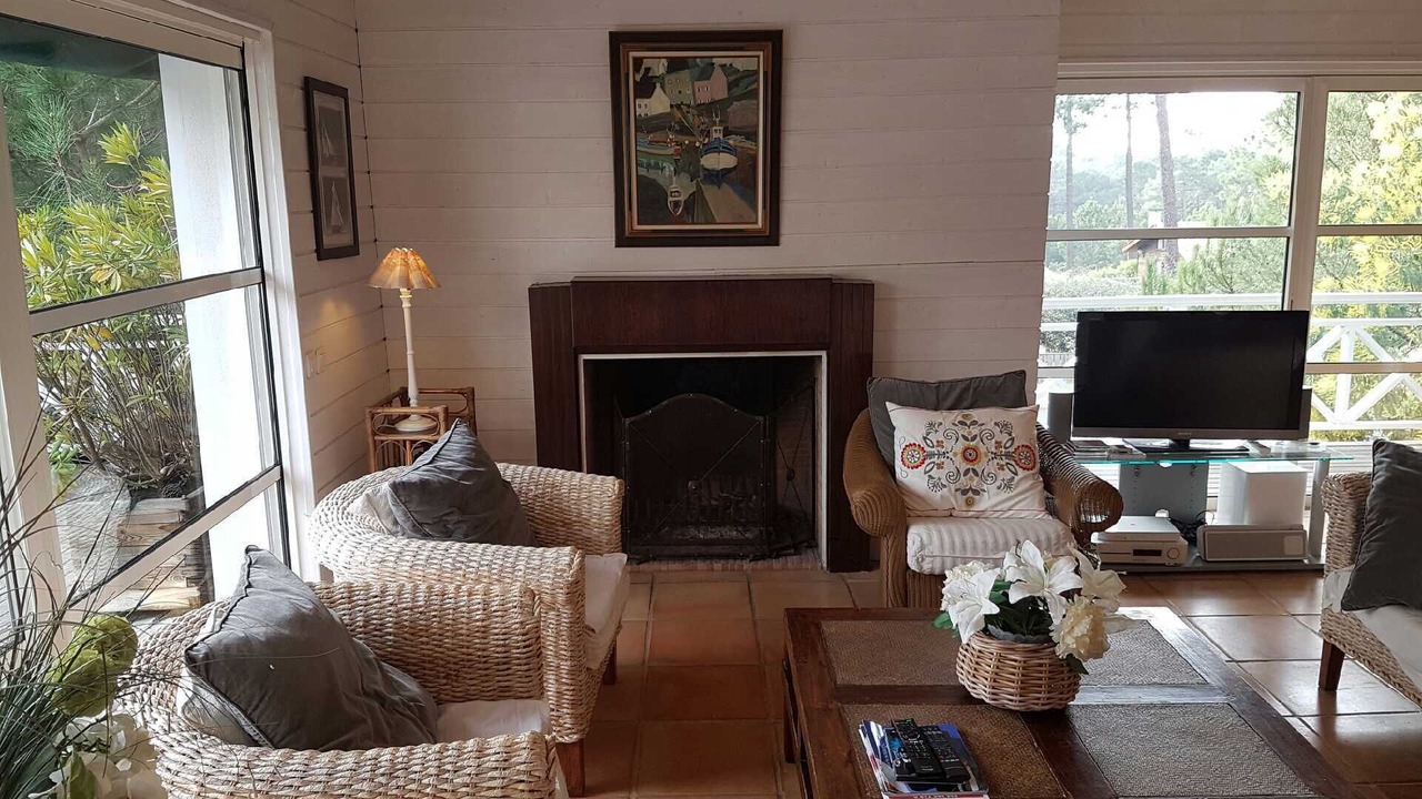 Photo of Livingroom in Le Canon