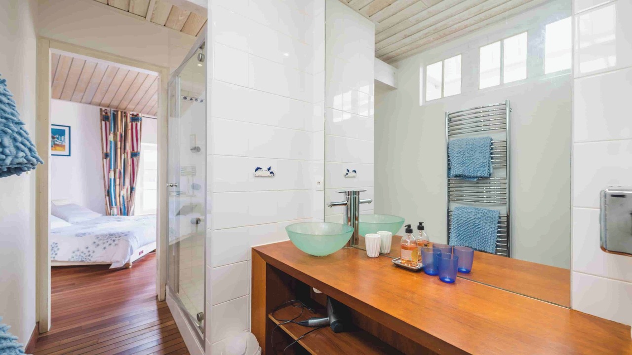 Photo of Bathroom in Le Bois-Plage-en-Re