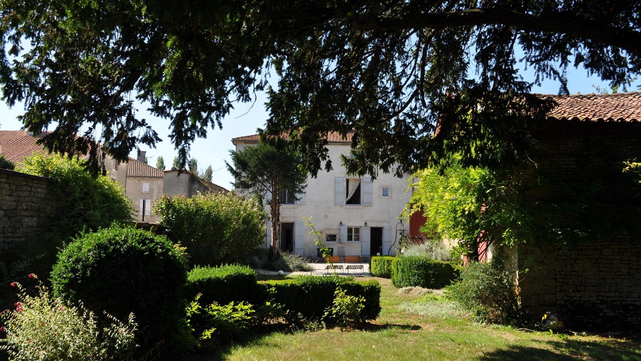Photo of Outdoor in Verteuil-sur-Charente