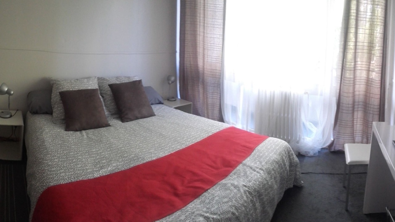 Photo of Bedroom in Le Bouscat