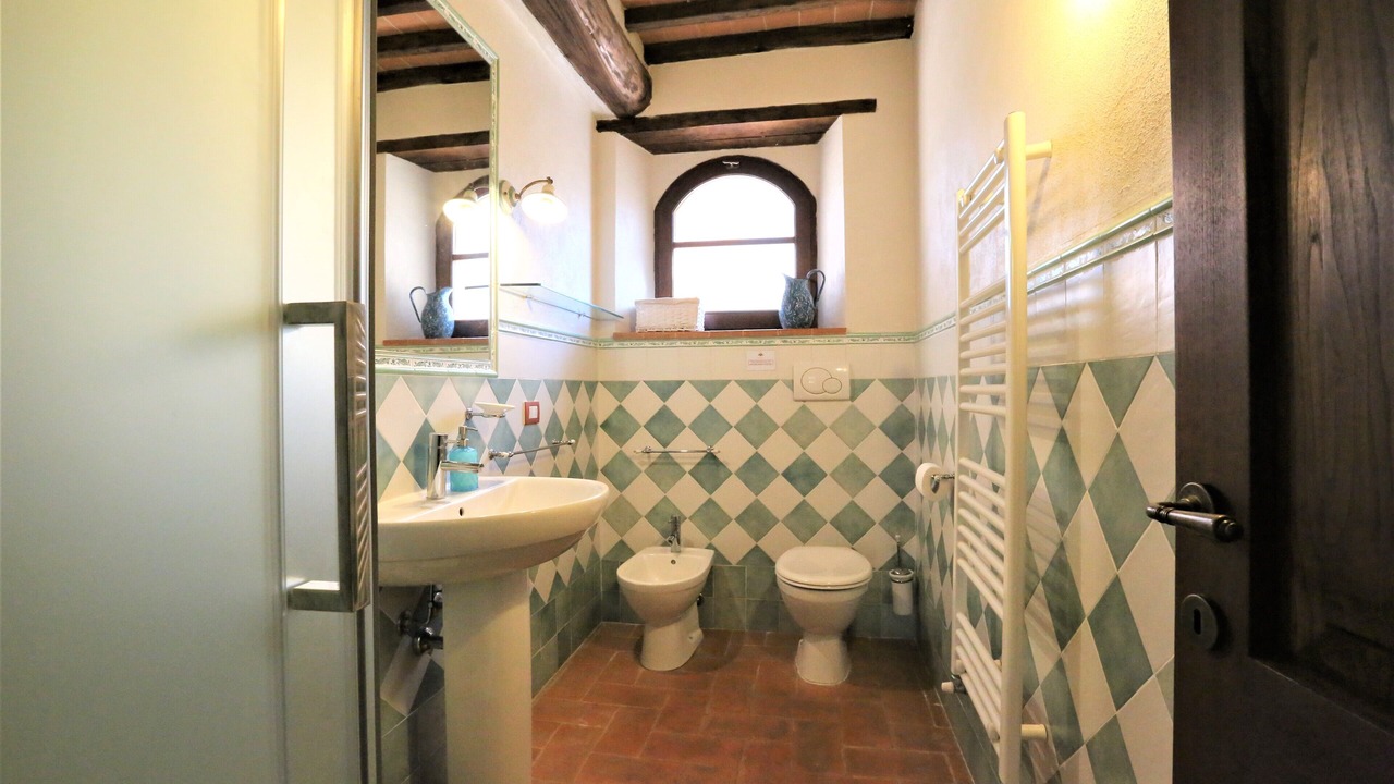 Photo of Bathroom in Seggiano