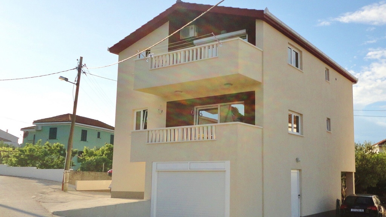 Photo of Outdoor in Slatine