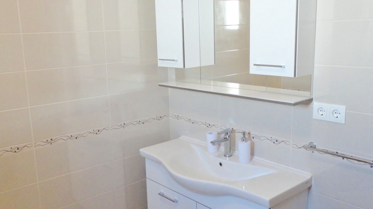 Photo of Bathroom in Slatine