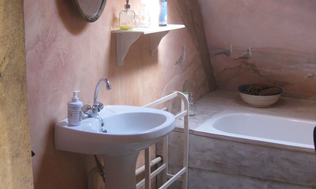 Photo of Bathroom in Lamonzie-Montastruc
