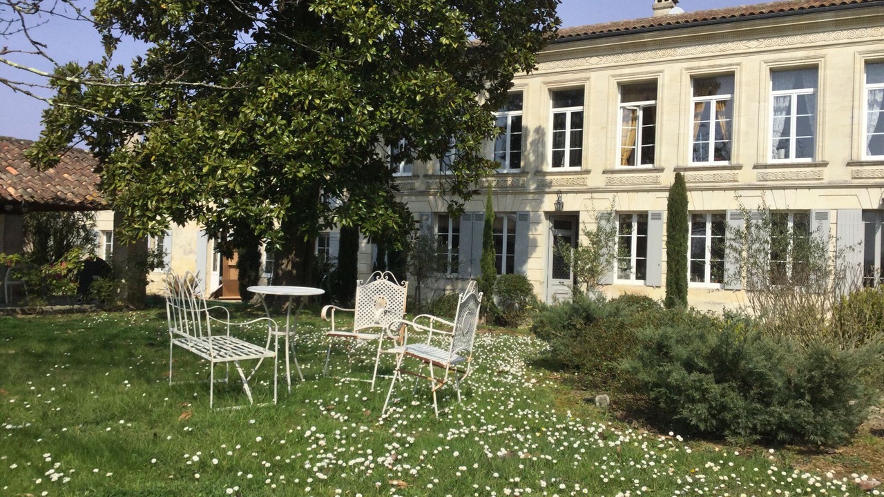 Photo of Others in Bourg-sur-Gironde