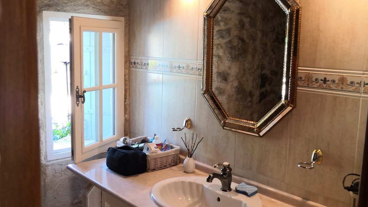 Photo of Bathroom in Villegouge