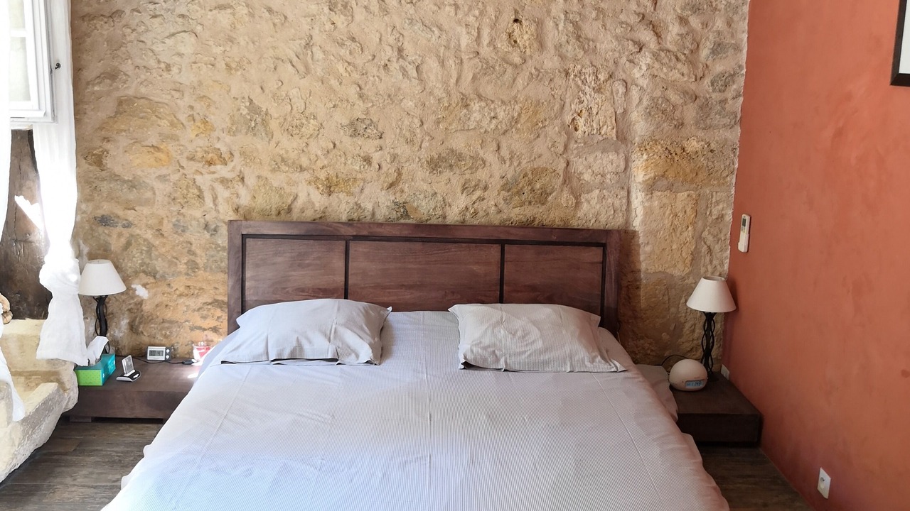 Photo of Bedroom in Villegouge