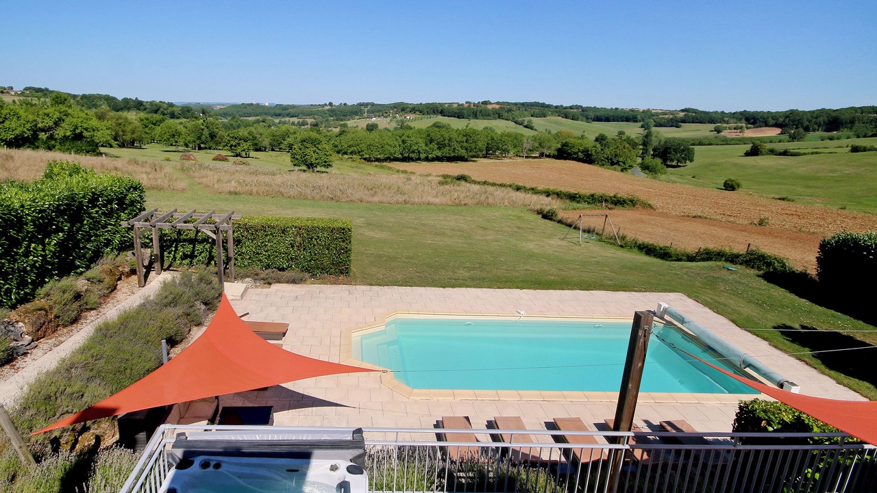 Photo of Outdoor in La Dornac