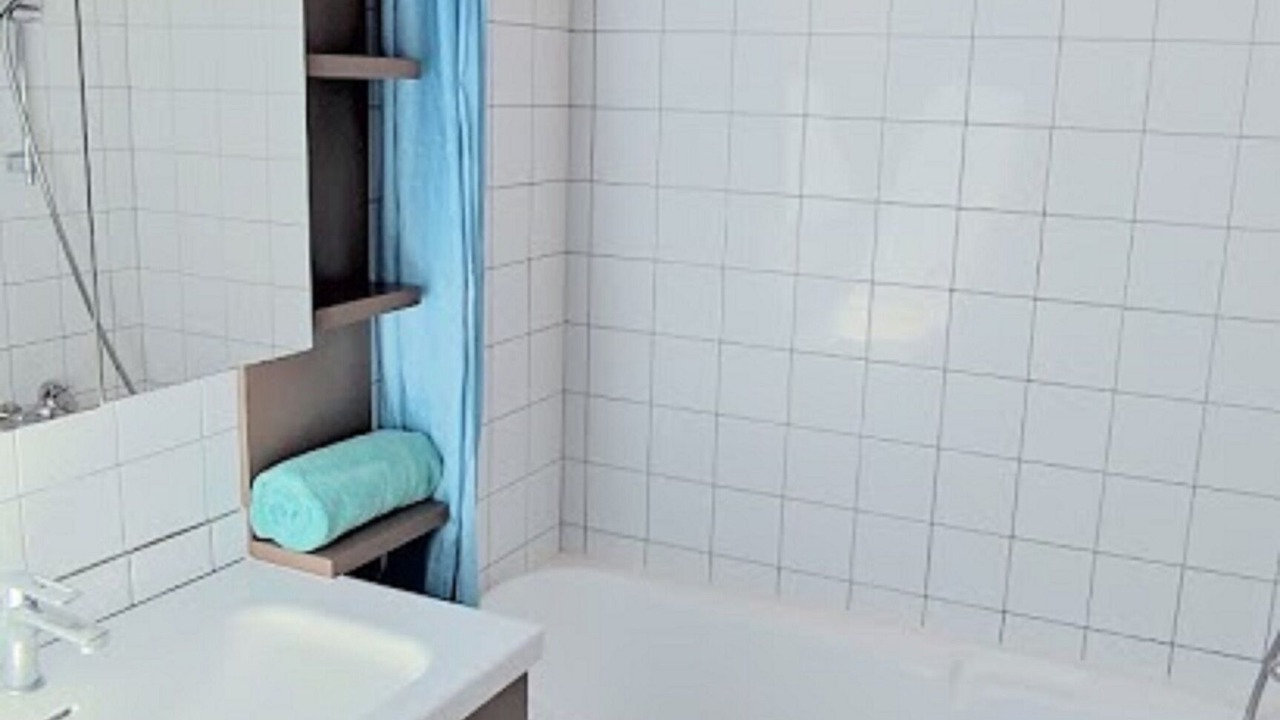 Photo of Bathroom in La Couarde-sur-Mer