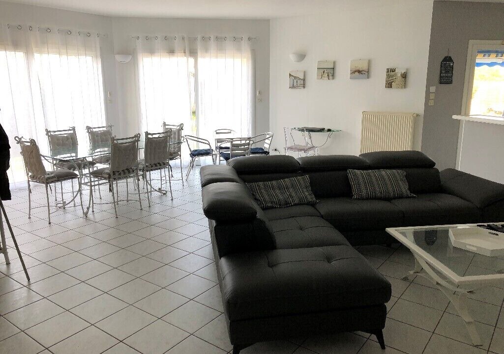 Photo of Livingroom in Ares