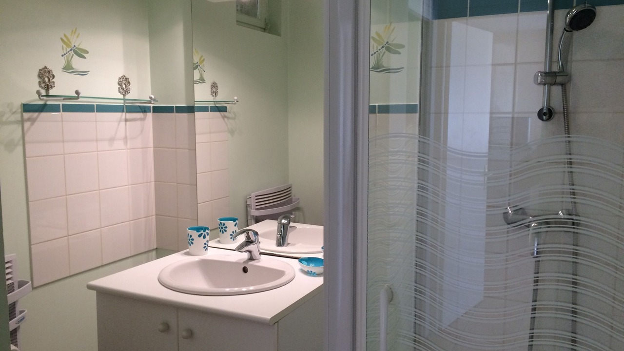 Photo of Bathroom in Calviac-en-Perigord